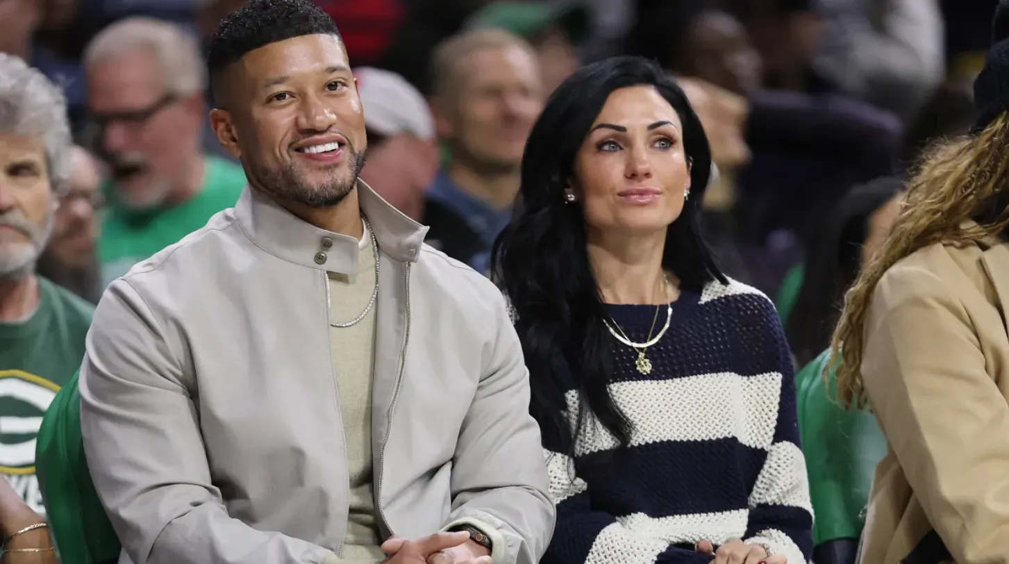 Notre Dame Coach Wife – Everything You Should Know (2026 Updated Guide)
